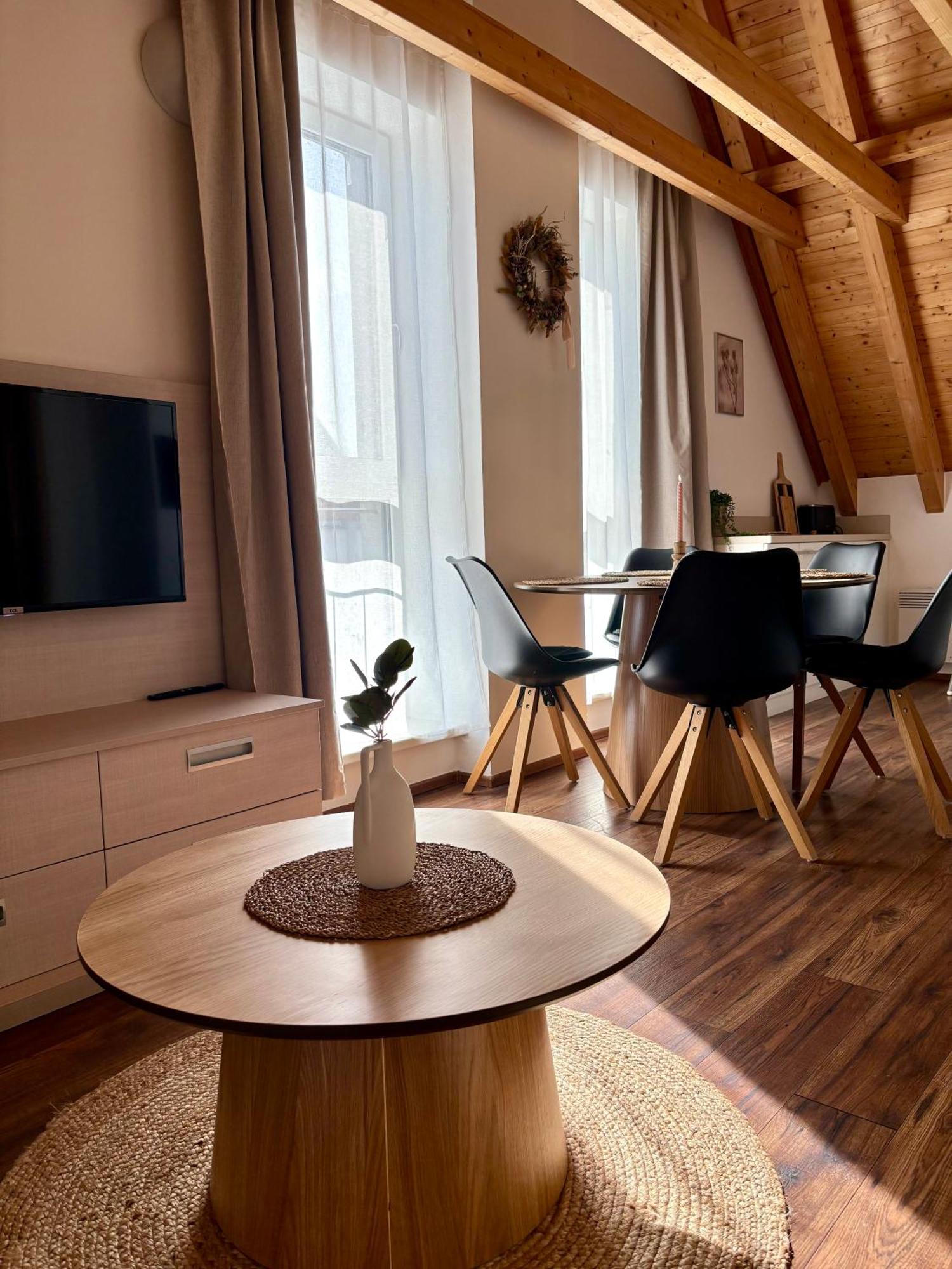 Apartmán NIKI Apollon Resort Lednice Exterior foto